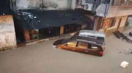 水浸汽车多少厘米